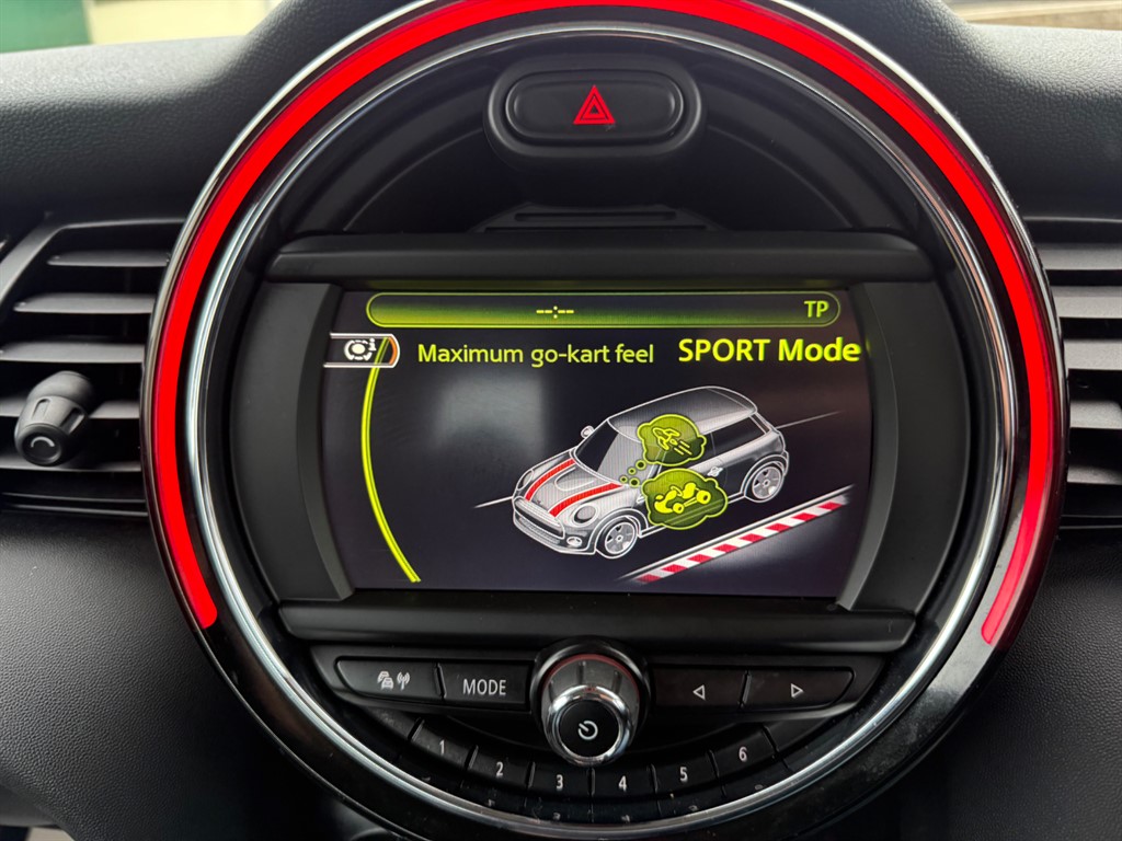 Used MINI Hatch 2015 for sale - 77205852: Photo 8