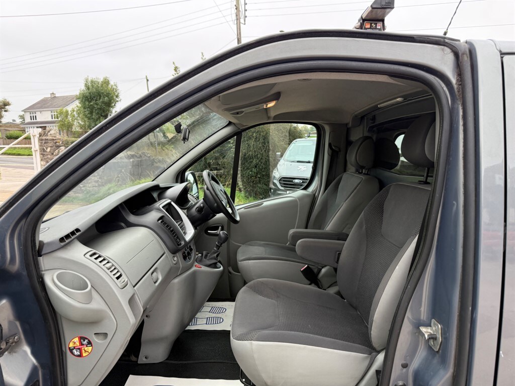 Used Vauxhall Vivaro 2012 for sale - 76298796: Photo 9