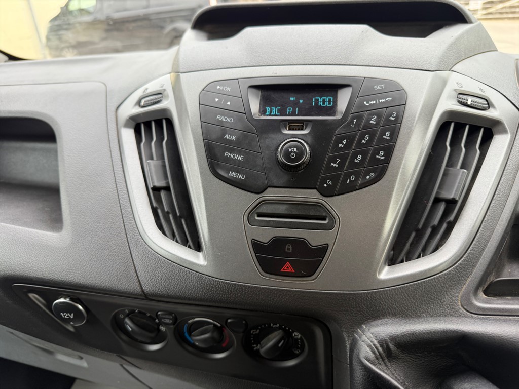 Used Ford Transit Custom 2017 for sale - 76298795: Photo 11