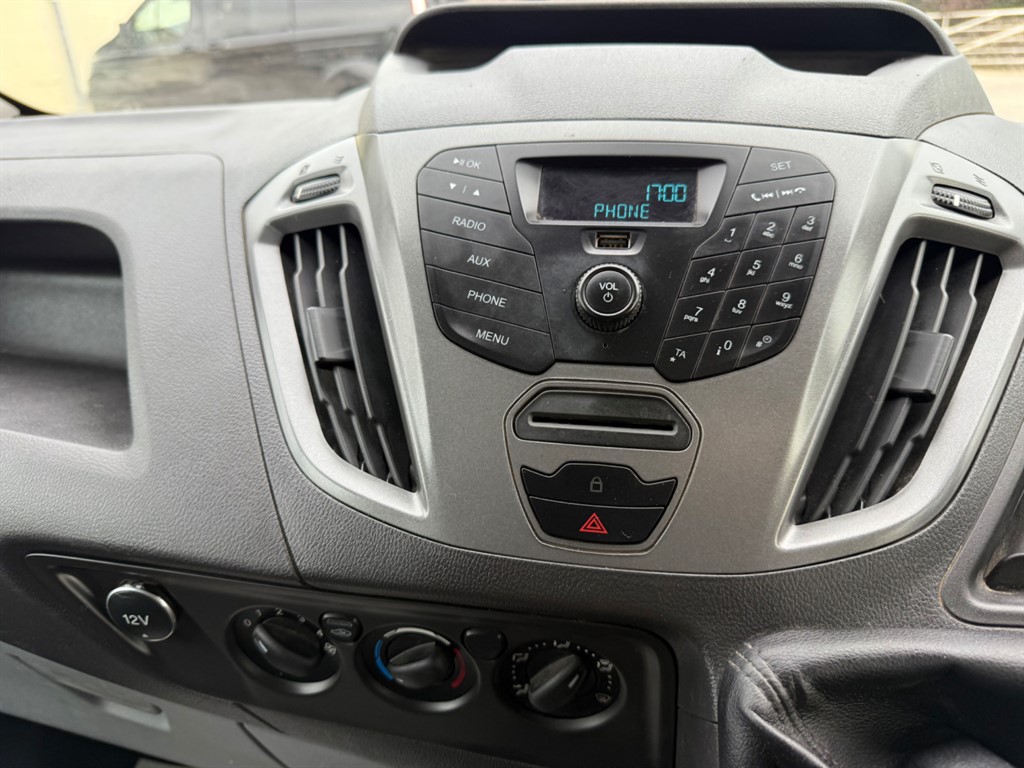 Used Ford Transit Custom 2017 for sale - 76298795: Photo 12