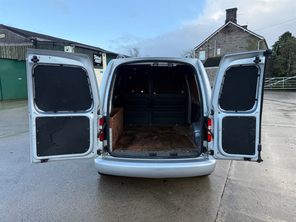 Used Volkswagen Caddy 2013 for sale - 77360855: Photo 7