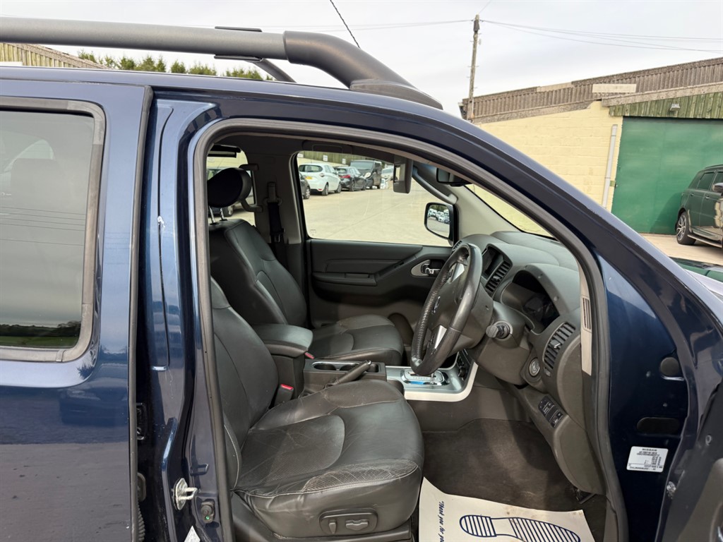 Used Nissan Navara 2013 for sale - 76117180: Photo 10