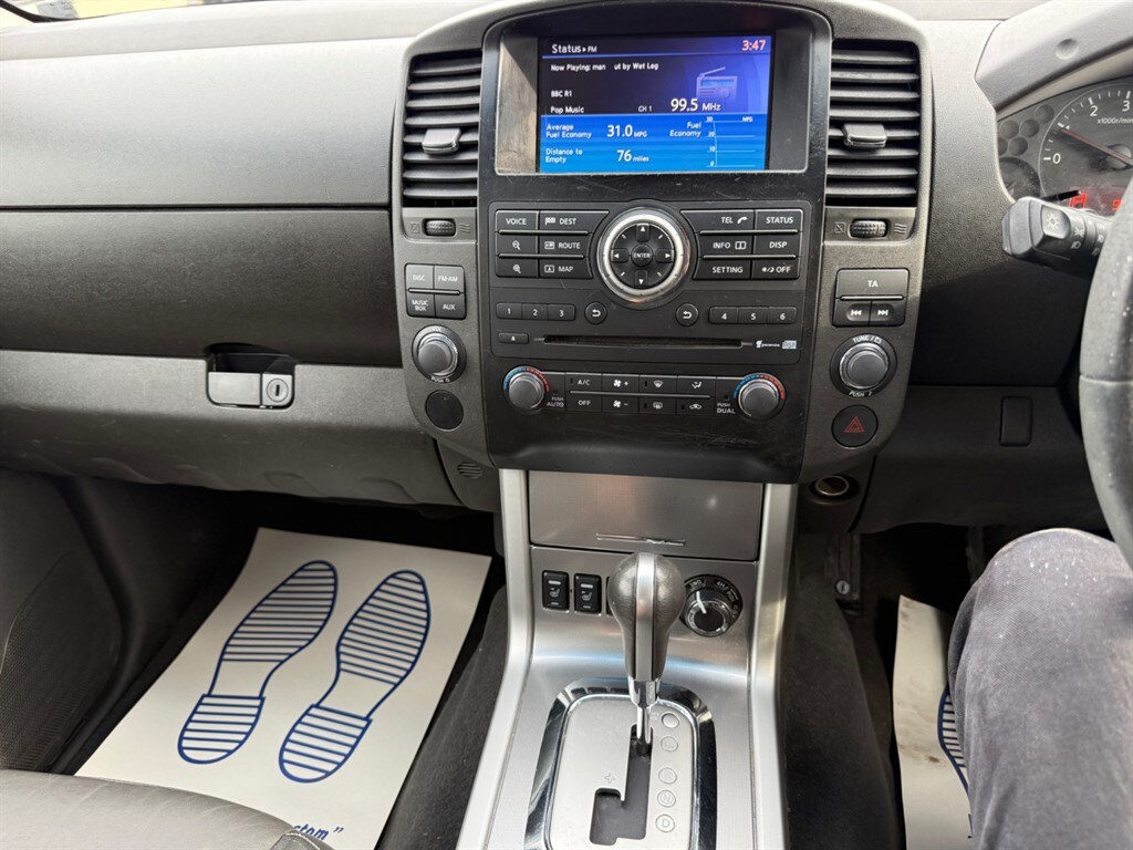 Used Nissan Navara 2013 for sale - 76117180: Photo 11