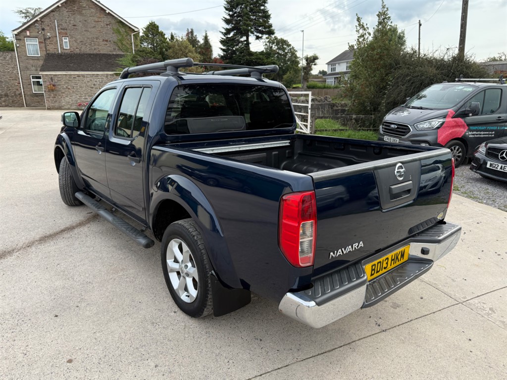 Used Nissan Navara 2013 for sale - 76117180: Photo 4