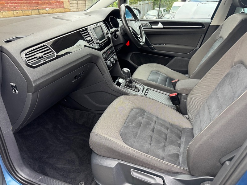 Used Volkswagen Golf 2015 for sale - 76583005: Photo 16