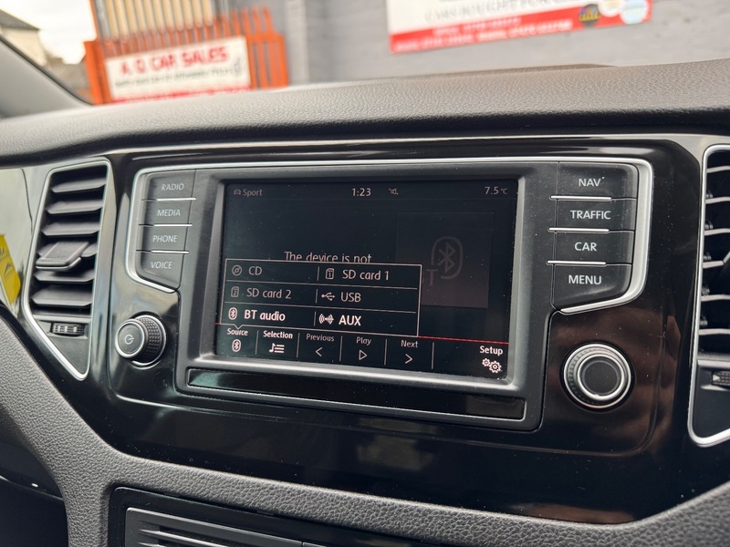 Used Volkswagen Golf 2015 for sale - 76583005: Photo 21