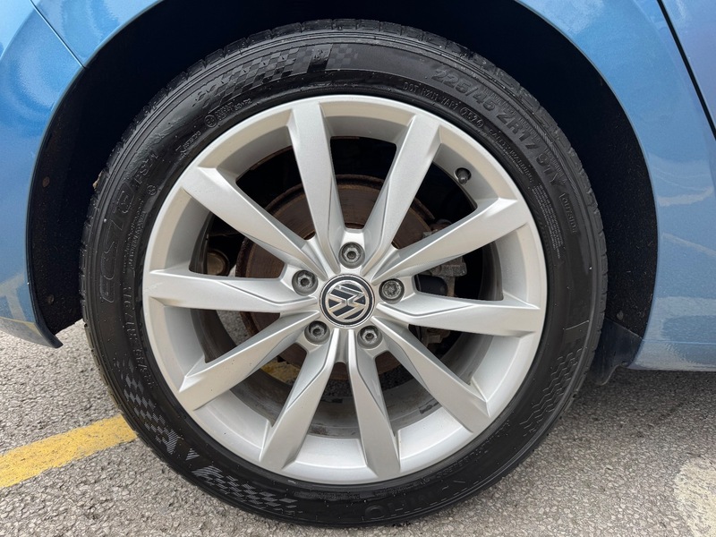 Used Volkswagen Golf 2015 for sale - 76583005: Photo 29