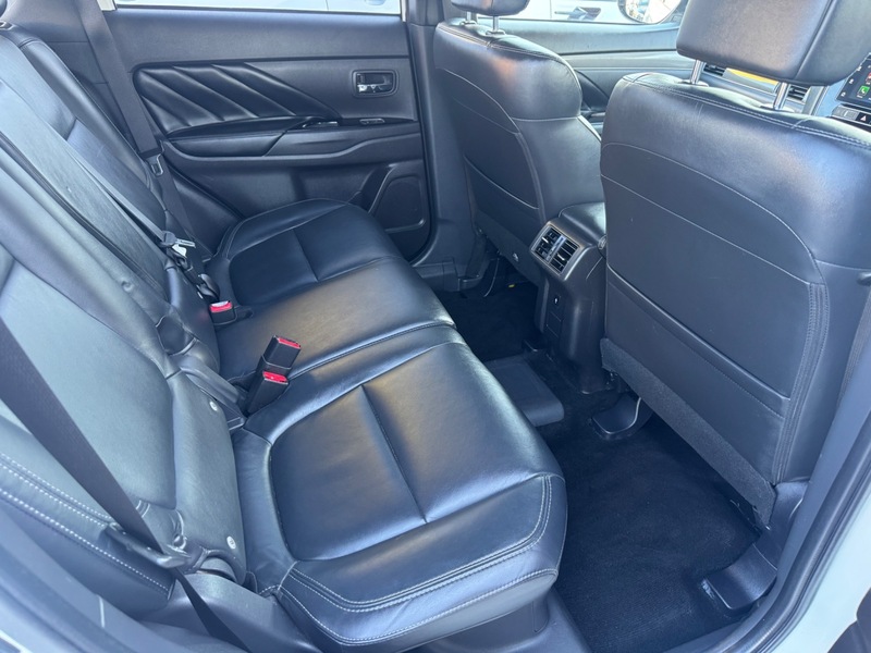 Used Mitsubishi Outlander 2019 for sale - 77920981: Photo 13