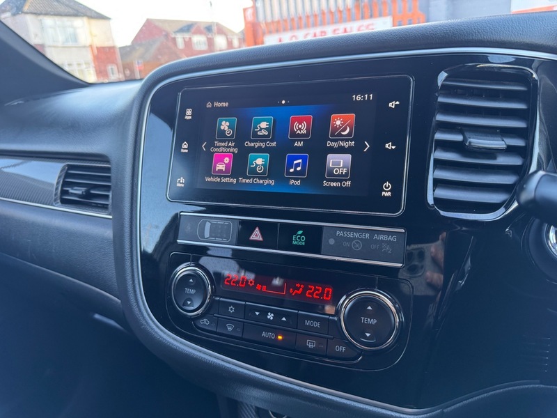 Used Mitsubishi Outlander 2019 for sale - 77920981: Photo 25