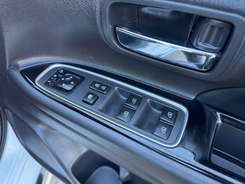 Used Mitsubishi Outlander 2019 for sale - 77920981: Photo 36