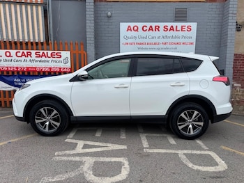 Used Toyota RAV4 2017 for sale - 79104375: Photo