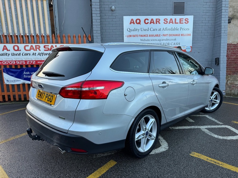 Used Ford Focus 2017 for sale - 76962909: Photo 7