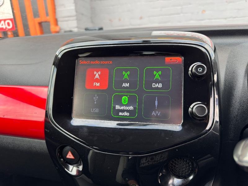 Used Toyota AYGO 2018 for sale - 76941711: Photo 19