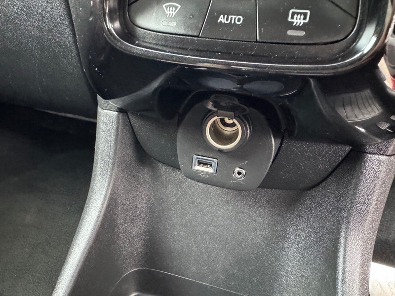 Used Toyota AYGO 2018 for sale - 76941711: Photo 24