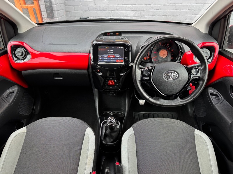 Used Toyota AYGO 2018 for sale - 76941711: Photo 9