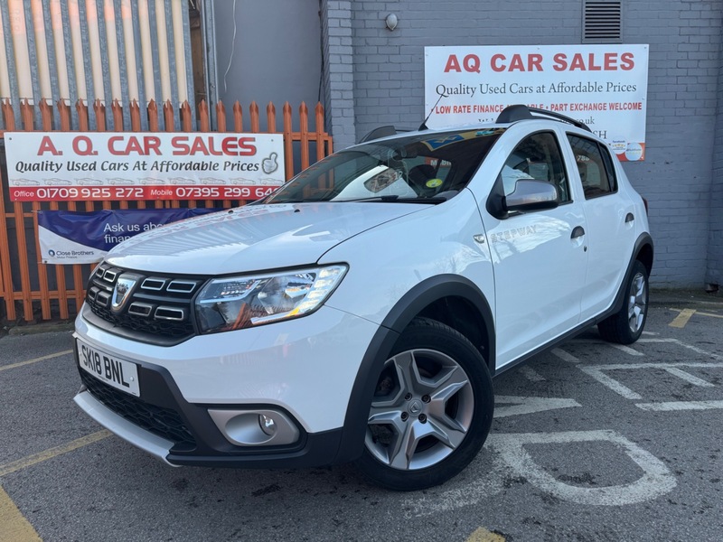 Used Dacia Sandero 2018 for sale - 77643397: Photo 3