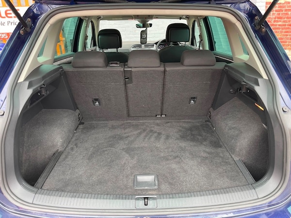 Used Volkswagen Tiguan 2019 for sale - 75631554: Photo 43