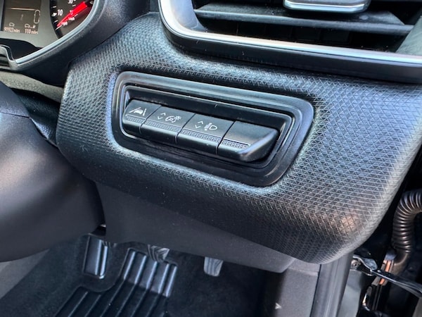 Used Renault Clio 2020 for sale - 74638558: Photo 43