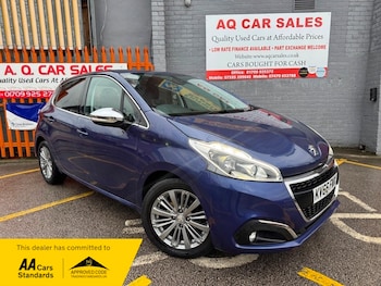 Used Peugeot 208 2016 for sale - 77303296: Photo