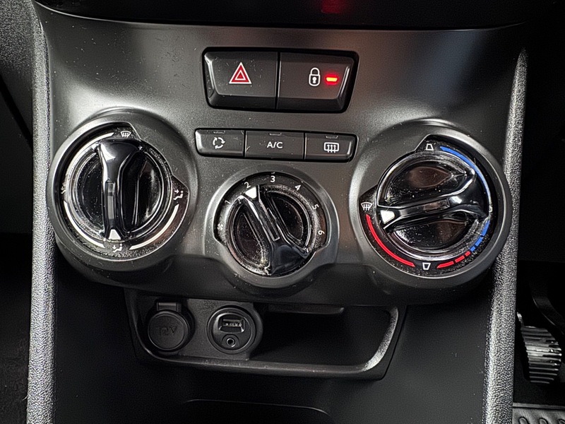 Used Peugeot 208 2016 for sale - 77303296: Photo 28