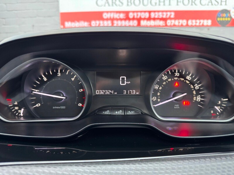 Used Peugeot 208 2016 for sale - 77303296: Photo 31