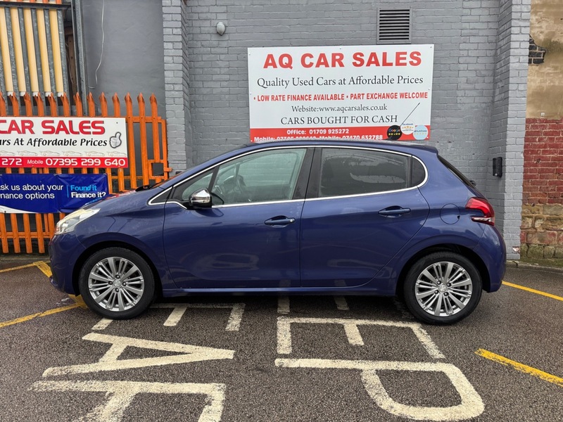 Used Peugeot 208 2016 for sale - 77303296: Photo 4