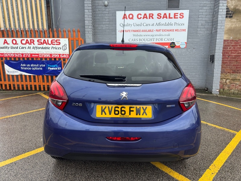 Used Peugeot 208 2016 for sale - 77303296: Photo 6