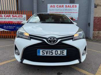 Used Toyota Yaris 2015 for sale - 74844397: Photo