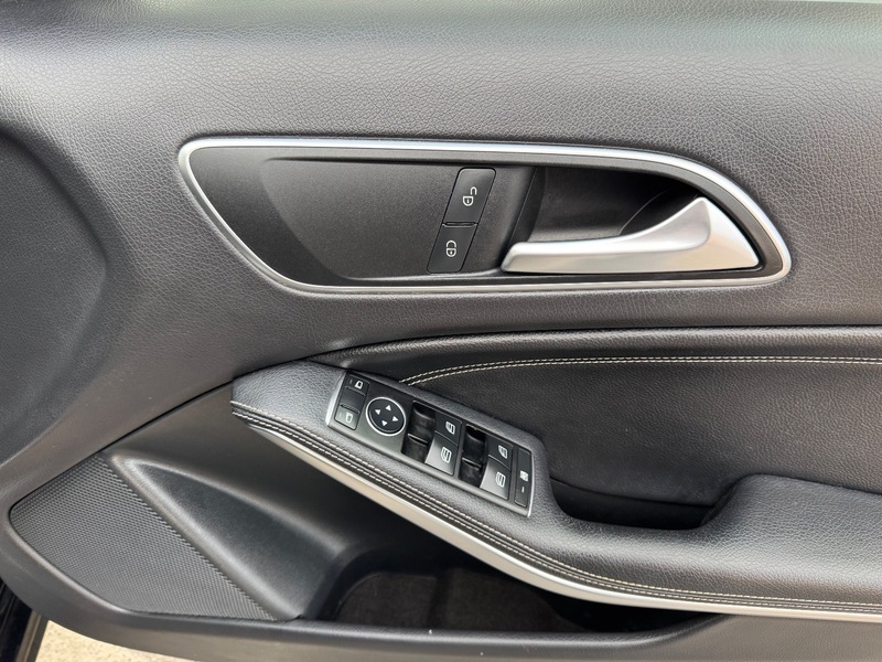 Used Mercedes-Benz A-Class 2017 for sale - 76334144: Photo 39