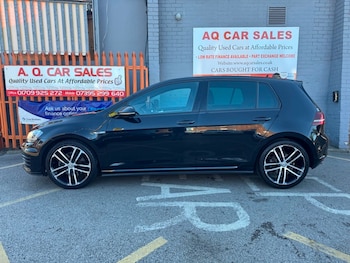 Used Volkswagen Golf 2015 for sale - 78331431: Photo