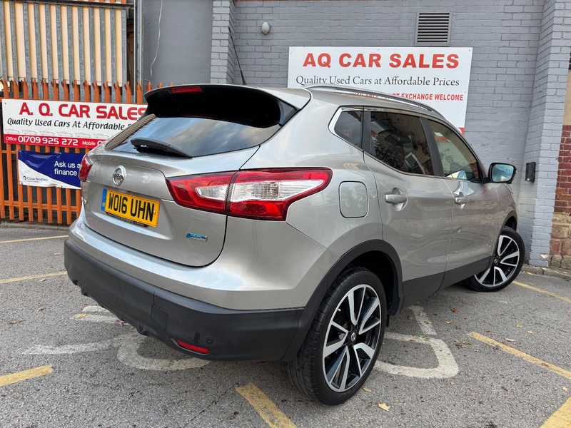 Used Nissan Qashqai 2016 for sale - 76396653: Photo 7