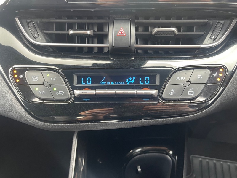 Used Toyota C-HR 2017 for sale - 75897681: Photo 33