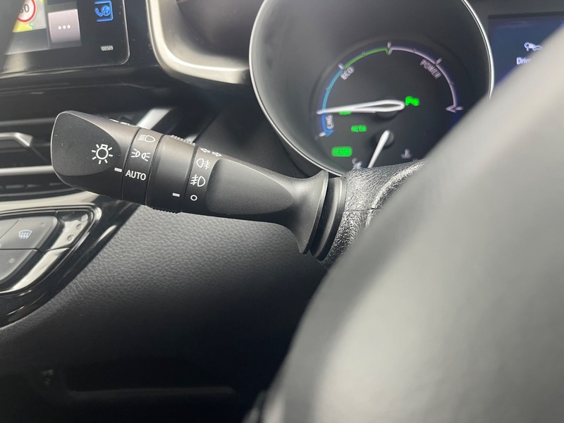 Used Toyota C-HR 2017 for sale - 75897681: Photo 35