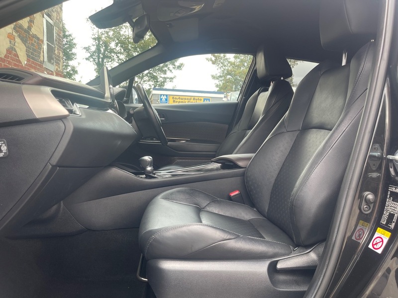 Used Toyota C-HR 2017 for sale - 75897681: Photo 47