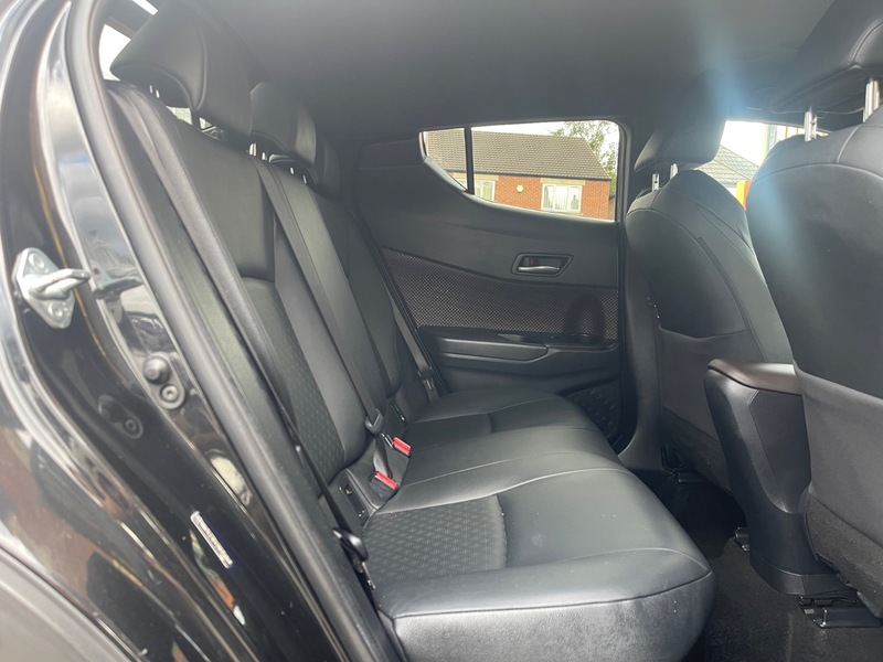 Used Toyota C-HR 2017 for sale - 75897681: Photo 50