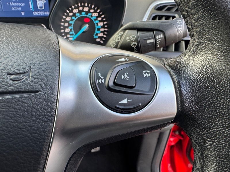 Used Ford Kuga 2015 for sale - 76836752: Photo 31