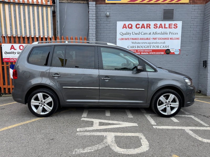 Used Volkswagen Touran 2014 for sale - 77038619: Photo 8