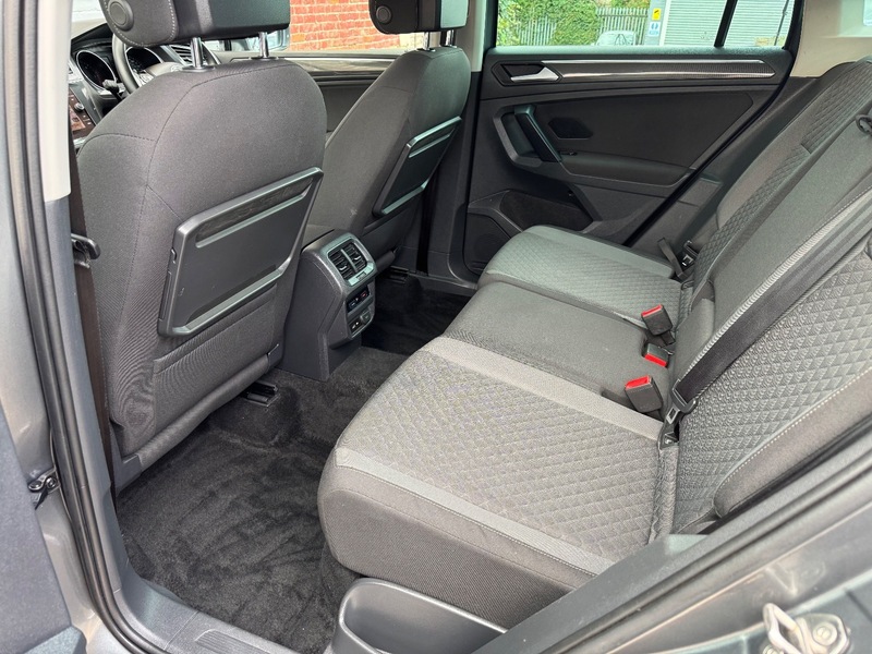 Used Volkswagen Tiguan 2018 for sale - 76910818: Photo 15