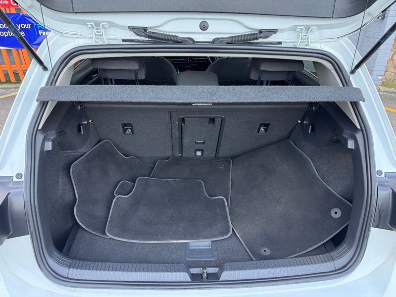 Used Volkswagen Golf 2020 for sale - 76836735: Photo 14