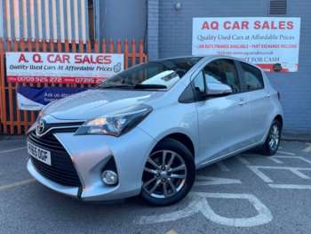 Used Toyota Yaris 2015 for sale - 74942359: Photo