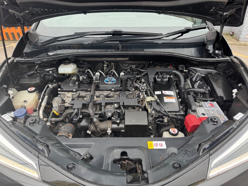 Used Toyota C-HR 2018 for sale - 77990269: Photo 11