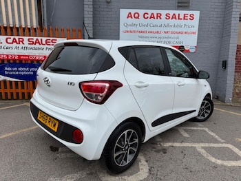 Used Hyundai i10 2018 for sale - 78242158: Photo