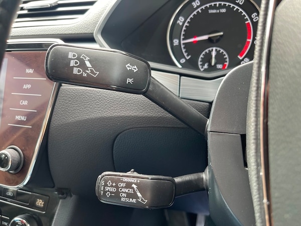 Used Skoda Superb 2021 for sale - 75716979: Photo 32