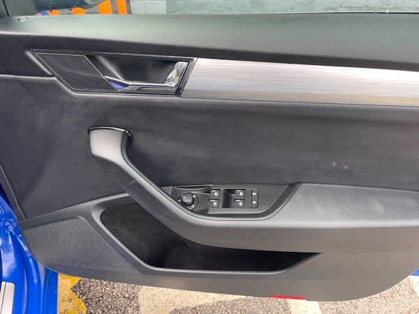 Used Skoda Superb 2021 for sale - 75716979: Photo 38