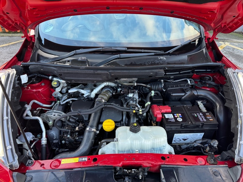 Used Nissan Juke 2018 for sale - 77264133: Photo 28