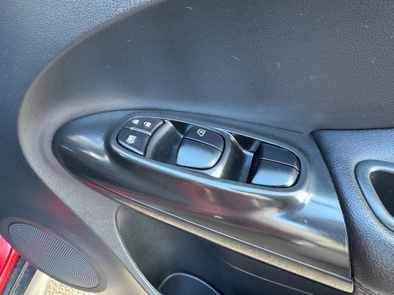 Used Nissan Juke 2018 for sale - 77264133: Photo 35