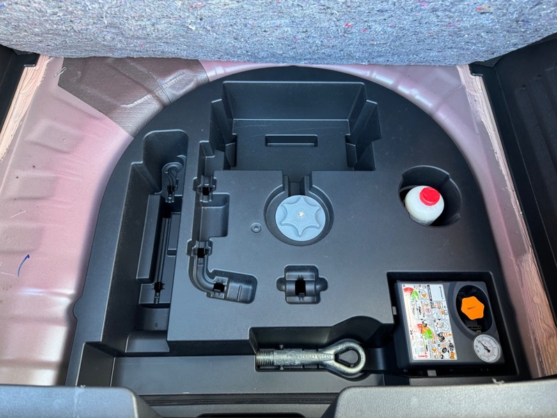 Used Nissan Juke 2018 for sale - 77264133: Photo 38