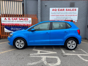 Used Volkswagen Polo 2015 for sale - 78488524: Photo