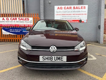 Used Volkswagen Golf 2018 for sale - 75560426: Photo
