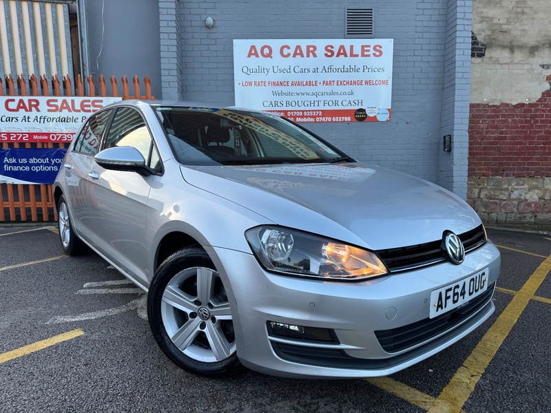 Used Volkswagen Golf 2014 for sale - 76784639: Photo 1